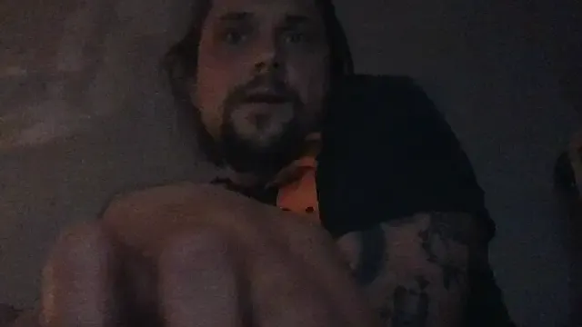 MiraKova – webcam model profile photo Image 5