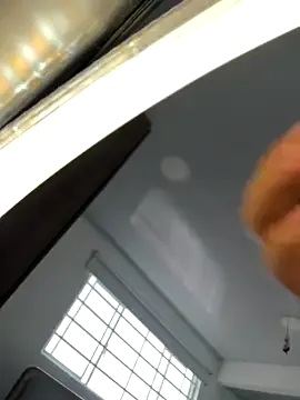 Gia – webcam model profile photo Image 12