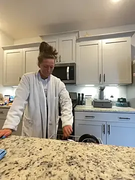 EsmeBrowm – webcam model profile photo Image 10