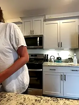 EsmeBrowm – webcam model profile photo Image 9