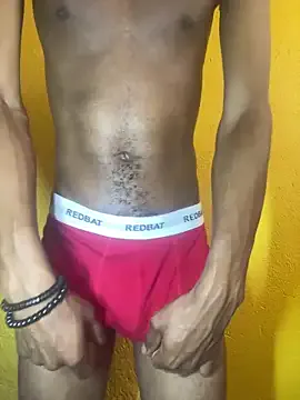 MilaDelays – webcam model profile photo Image 11