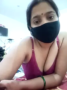EliDupont – webcam model profile photo Image 3