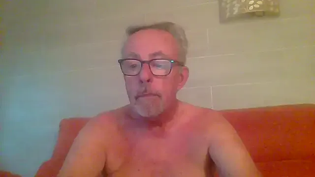 AprilHadid – webcam model profile photo Image 11