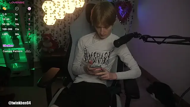 RussianWoman – webcam model profile photo Image 13