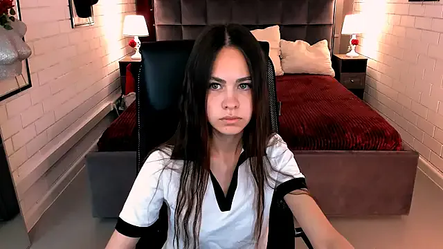 Helena_Karel – webcam model profile photo Image 8