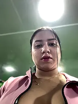 ArianaRoux – webcam model profile photo Image 16