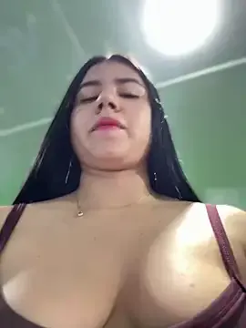 ArianaRoux – webcam model profile photo Image 17