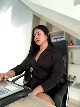 ArianaRoux – webcam model profile photo Image 19
