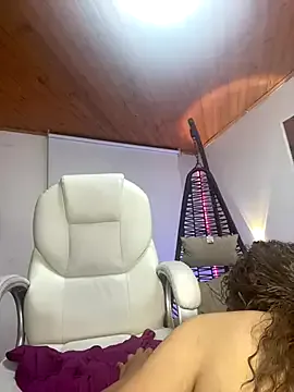 Vanessa_teen Image 10