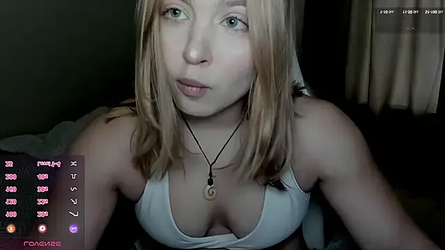 SUZU_ – webcam model profile photo Image 13