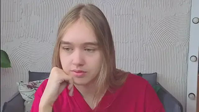 YasmienAtos – webcam model profile photo Image 12