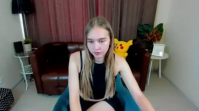 YasmienAtos – webcam model profile photo Image 5