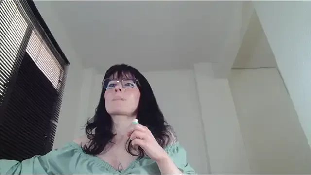 IsabellaOlson – webcam model profile photo Image 5