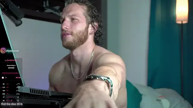 AdaNash – webcam model profile photo Image 19