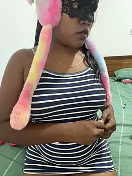 playsgirlhot – webcam model profile photo Image 7