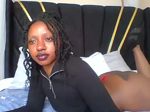 zoyarathore – webcam model profile photo Image 5