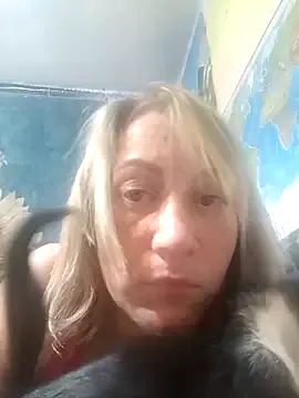 ReneeSuarez – webcam model profile photo Image 19