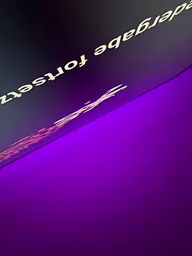 Marie – webcam model profile photo Image 10