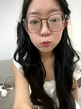 EsmeBrowm – webcam model profile photo Image 17