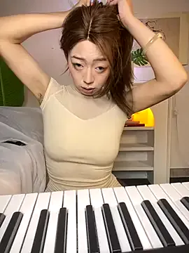 EsmeBrowm – webcam model profile photo Image 19