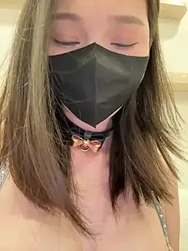 AmberJoulie – webcam model profile photo Image 3