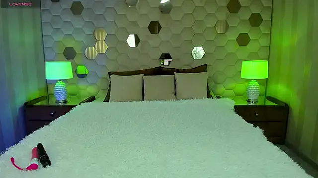 XLindaMilfX Image 8