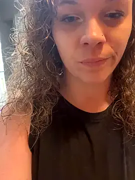 Scarlett – webcam model profile photo Image 9