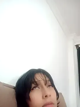 Meii-meyy – webcam model profile photo Image 2