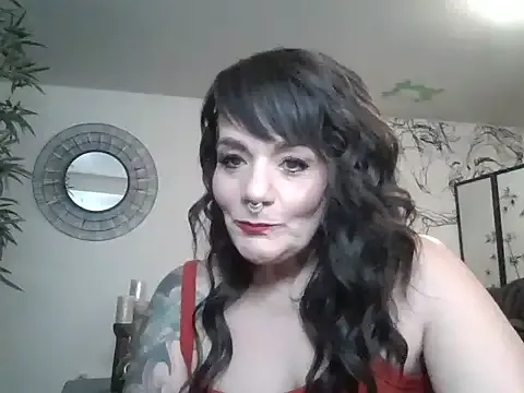 AishaHart – webcam model profile photo Image 16