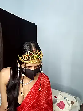 MayaDesi – webcam model profile photo Image 2