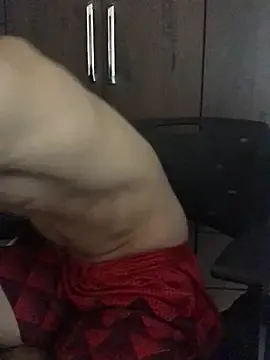 xxb0y1 Image 2