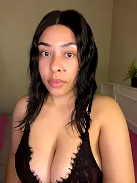 -SweetDi- – webcam model profile photo Image 13