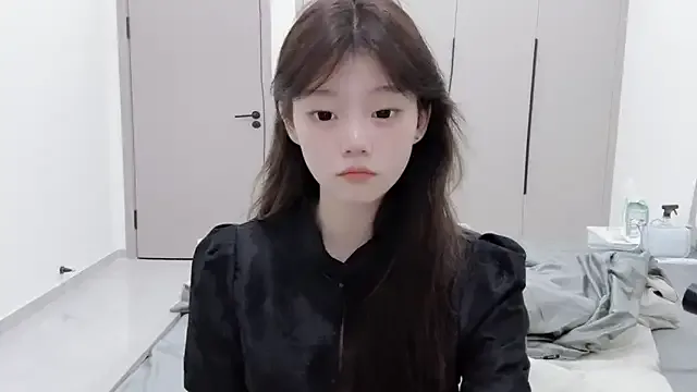 yang-yang-yang Image 12