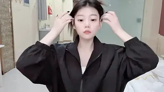 yang-yang-yang Image 3