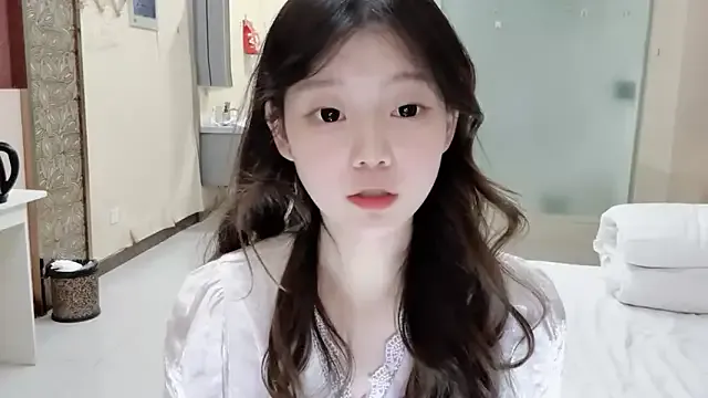 yang-yang-yang Image 6