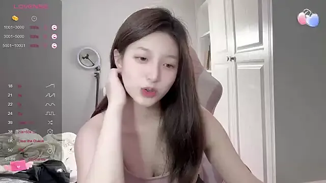 YaYa-521 Image 4