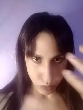 GFndBF – webcam model profile photo Image 9