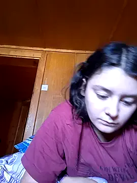 IvyStuart – webcam model profile photo Image 3