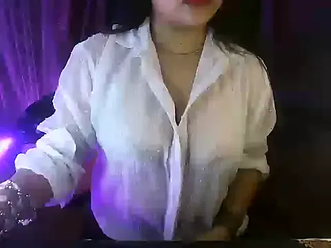 CumBandd – webcam model profile photo Image 9