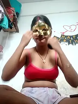 LiaWest – webcam model profile photo Image 5