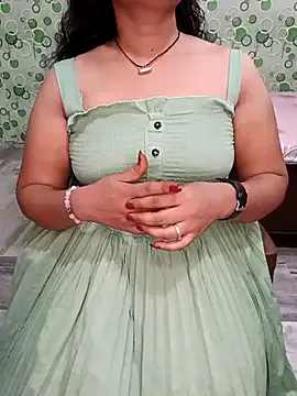 ArianaRoux – webcam model profile photo Image 13