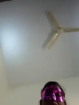 Anita – webcam model profile photo Image 11