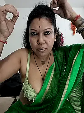 MayaLady – webcam model profile photo Image 12