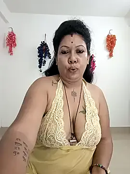 MayaLady – webcam model profile photo Image 15