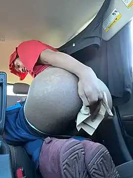 23-Mandarinka – webcam model profile photo Image 13