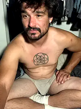 ErzabelLew – webcam model profile photo Image 5