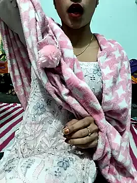 Catsy-Love- – webcam model profile photo Image 3