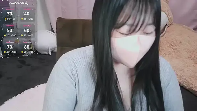 Novababy18 – webcam model profile photo Image 10