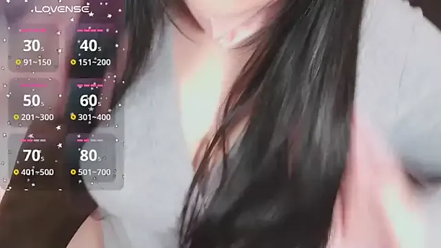Novababy18 – webcam model profile photo Image 6