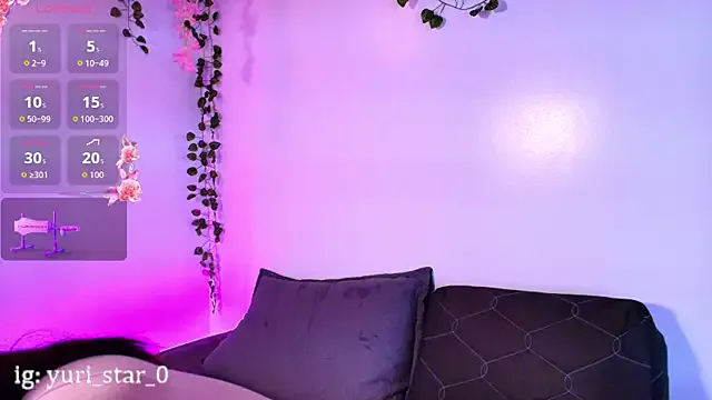 ElaRossie – webcam model profile photo Image 13